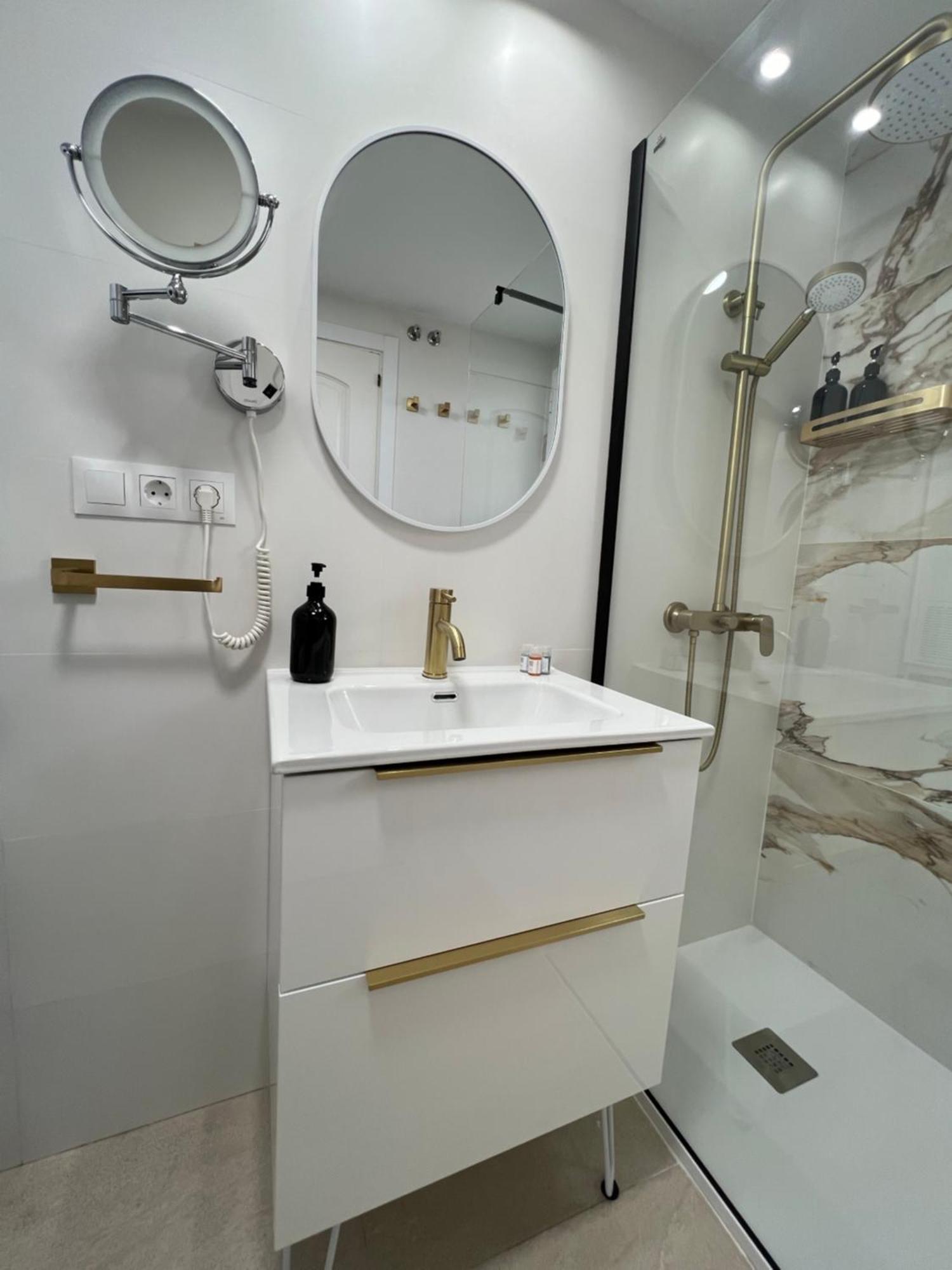 דירות Rincón de la Victoria Atico Vistas Al Mar Golf ,Piscina Y Parking Albatros 2 מראה חיצוני תמונה